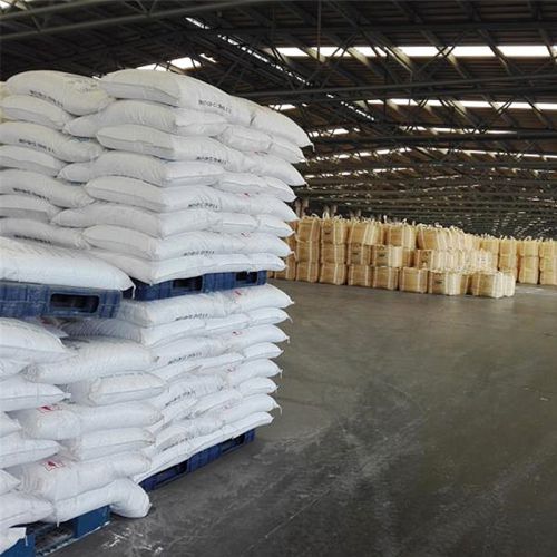 輕(qing)質(zhi)純(chun)堿(jian)、重(zhong)質純堿(jian)髮貨現場